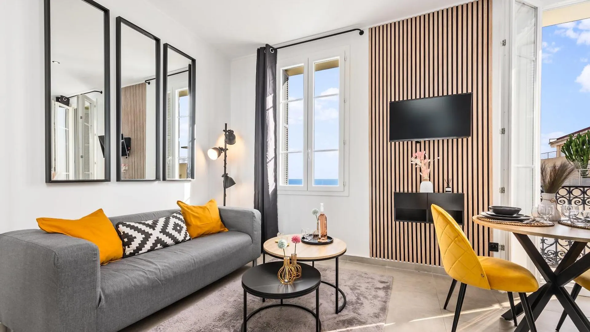 Frontiere Monaco - Splendide 2 Pieces - Vue Mer 博索莱伊 公寓